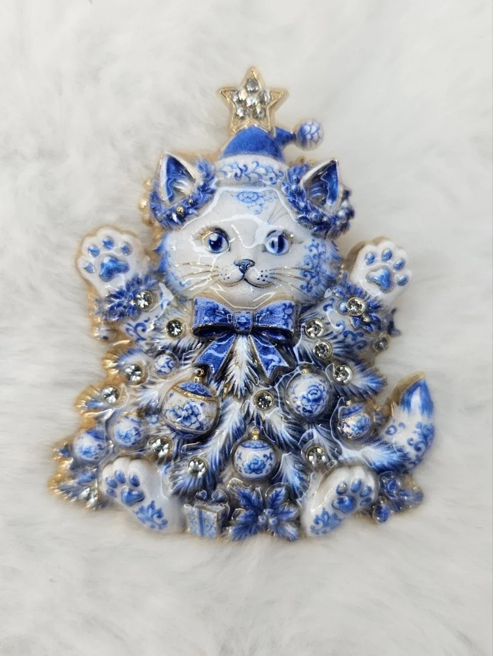 Vintage Style Blue & White Christmas Cat Brooch Pin